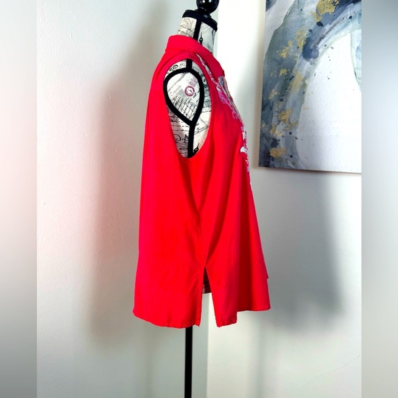 ANDREE BY UNIT Coral Floral Embroidered Button down Blouse - Picture 2 of 9